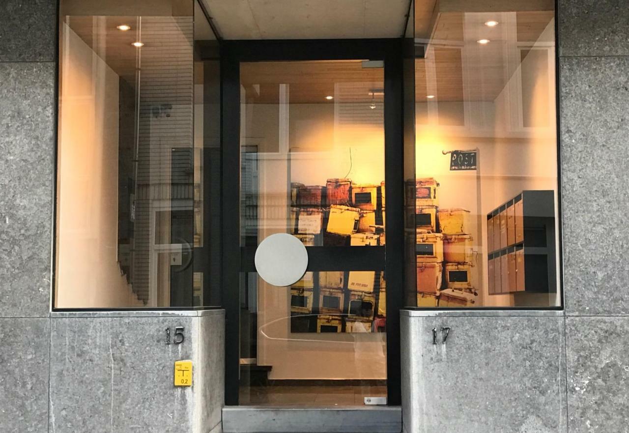 Apartment With Free Covered Parking - City Center ヘント エクステリア 写真